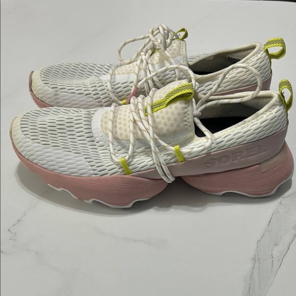 Sorel White and Pink Sneakers with Chunky Sole and Breathable Mesh - Picture 1 of 5